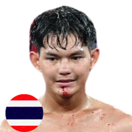 ชายปลื้ม ศ.พลอยชาติตระกูล