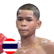 เพชรนำชัย ศิษย์ป๋าโด่