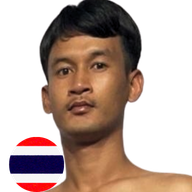 สมานเพชร มวยไทยพลังใหม่