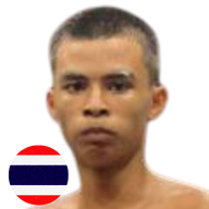 มนต์ดำ เพชรแสงทอง
